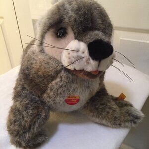 Steiff Studio Robby Seal  with Tags Large 24 inch  Nice, clean!!